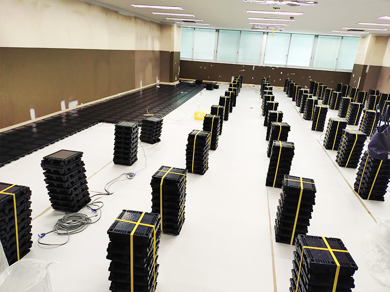 事務所のOAフロア範囲拡張工事